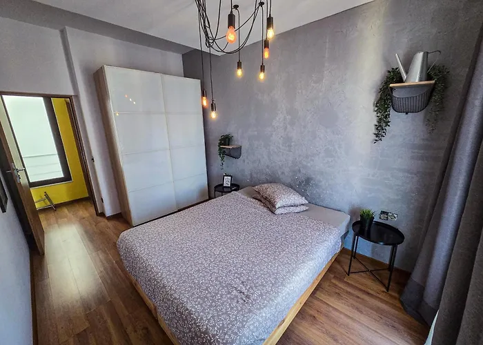 Cozy Two Rooms Downtown By Chr Luxury Propery Bucureşti